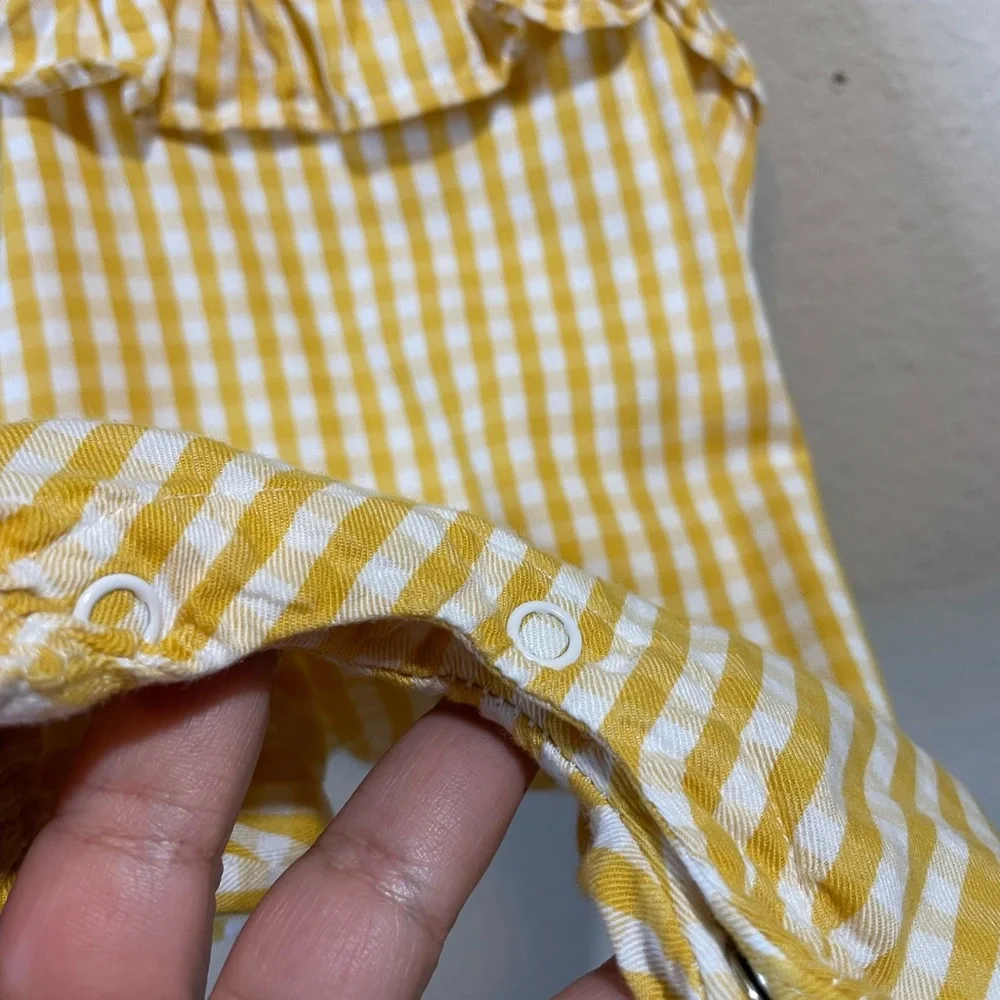 Carters Infant Girls 12m Yellow Romper